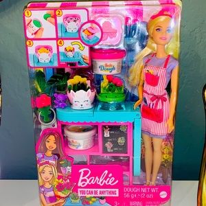 New Barbie You Can Be Anything Florist with real Play Dough Sealed